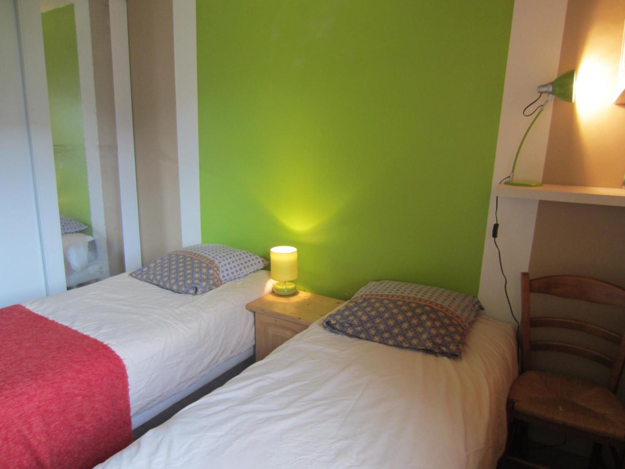 Chez Cat Et Christophe , Chambre Calme Et Lumineuse Chez L'Habitant Avec Vue ギエストル エクステリア 写真